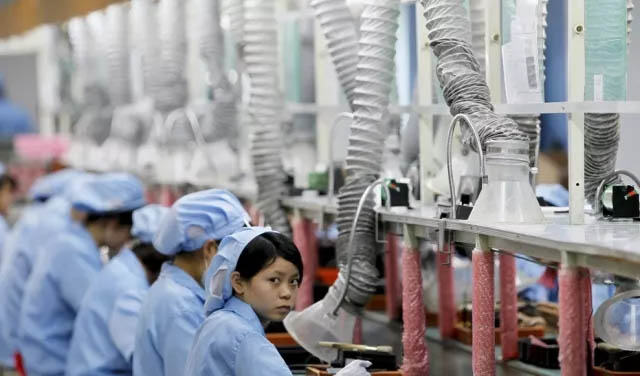 未來幾年，制造業(yè)、服務(wù)業(yè)等勞動(dòng)密集型產(chǎn)業(yè)的招工將更加困難，勞動(dòng)力成本也必將日益高漲