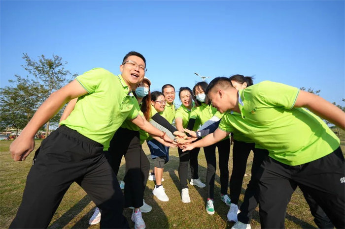 廣東博皓“技?jí)喝盒壅l(shuí)知曉，賽場(chǎng)風(fēng)云見(jiàn)真曉”第五屆運(yùn)動(dòng)會(huì)    -3