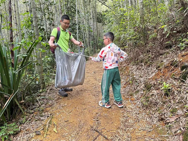 生命和綠色擁抱，人類與生態(tài)共存——2023年廣東博皓公益活動(dòng)   -2